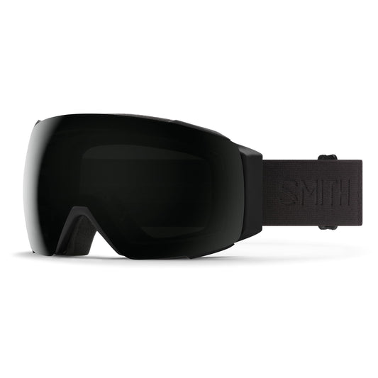 SMITH I/O MAG Snow Goggles with ChromaPop Lens (Blackout + ChromaPopSun Black Lens)